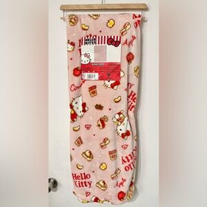 Hello Kitty Fall Apple Cinnamon Soft Plush Cloud Throw Blanket